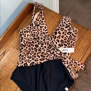 Summersalt - The Perfect Wrap One-Piece Swimsuit